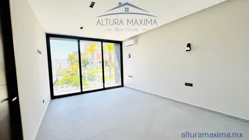 Lujosa Casa Nueva En Venta Villa Verona Zona Andares Zapopan