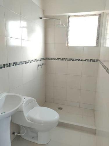 Imagen 2 de 8 de Apartemento En Venta