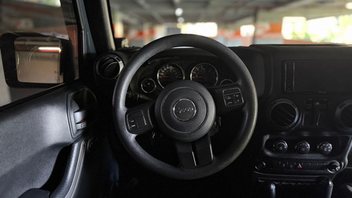 Jeep Wrangler 3.6 Sport