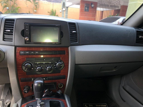 Imagen 10 de 13 de Jeep Grand Cherokee