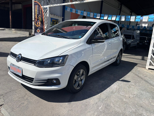 Volkswagen Fox 1.6 Connect Total Flex 5p