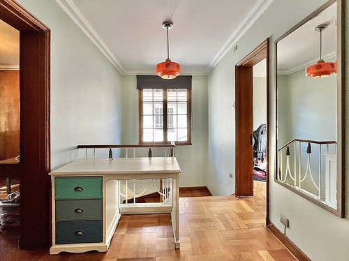 Casa Estilo Inglés Remodelada/ Pedro De Valdivia Norte