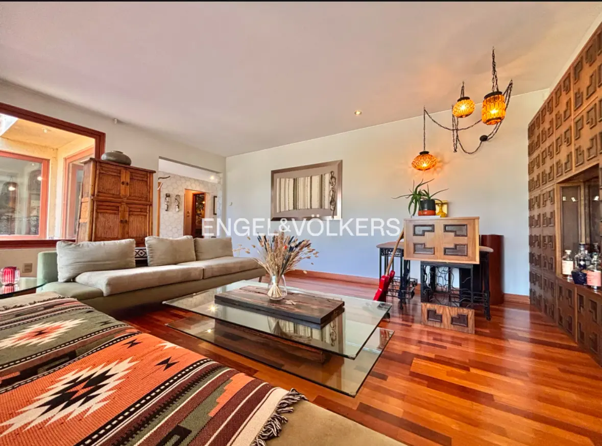 Imagen 5 de 29 de Cálida Casa, Con Increíble Jardín, Borde Cancha