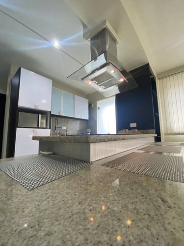 Imagen 6 de 15 de Apartamento En Alquiler, Resd. Omega, El Parral, Valencia 166450 Andres Peña