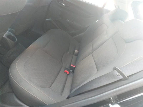 Chevrolet Onix 1.4 Mpfi Lt 8v Flex 4p Manual 2012/2013