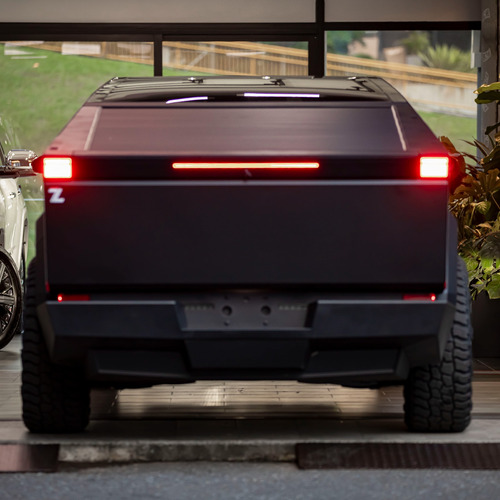 Tesla Cybertruck Foundation Series 2025
