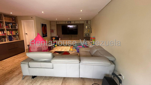 Apartamento En Venta Urb. La Lagunita Country Club, Caracas. 25-22426 Yf