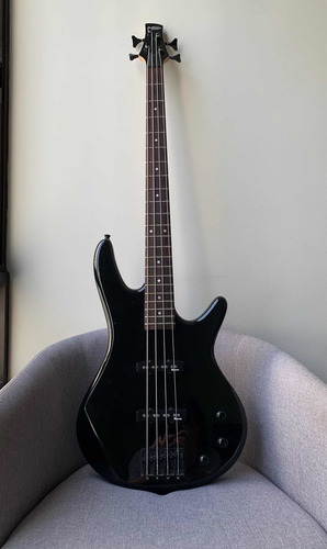 Vendo Bajo Ibanez Gsr 320 Bk Gio Nuevo.