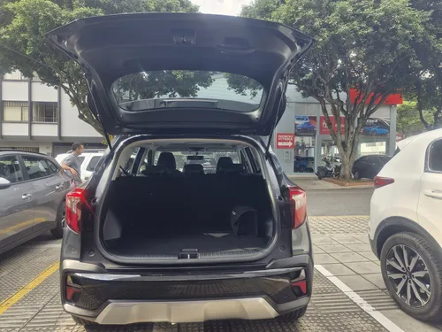 Kia Seltos 2.0 Zenith 4X2