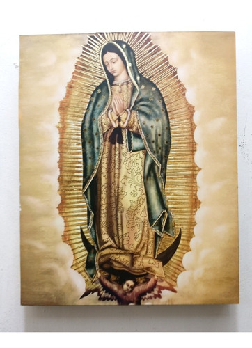 Virgen De Guadalupe Con   Detalles Dorados En Bastidor 20 X 