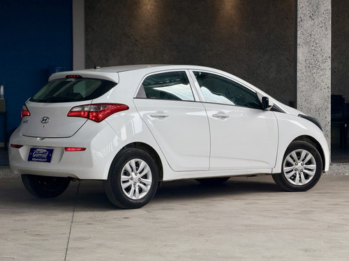 Hyundai HB20 Hyundai HB20 1.0 Comfort Plus Turbo (Flex)