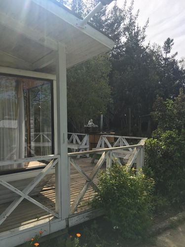 Venta De Hermoso Centro Turístico En Quinamávida, Colbún.