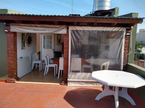 Casa En Venta En Liniers