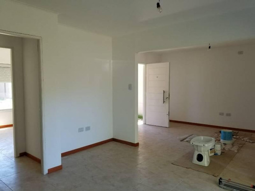Imagen 6 de 21 de Casas Ph En Venta, Calle 119, Navarro, Cod.2246