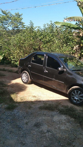 Renault Logan 2010 1.0 16v Up Hi-flex 4p