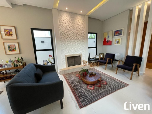 Imagem 4 de 30 de Casa Maravilhosa Com 4 Suítes, Área Gourmet, Piscina E 2 Vagas No Urbanova - So0736