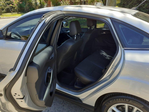 Ford Focus 2.0 Se Manual 4 Puertas