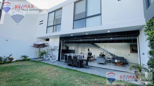 Venta De Casa En Real Tetela, Cuernavaca, Morelosclave 4869 