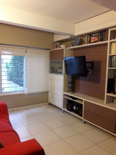 Imagen 2 de 10 de Casa Ph En Venta Cond En Ituzaingo Norte