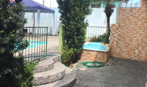 Casa Com 3 Dormitórios À Venda, 415 M² Por R$ 835.000,00 - Tapera - Florianópolis/sc - Ca3359