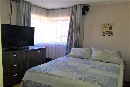 Imagen 8 de 14 de Casa En Venta 3d + 3b, Villa Los Lagos, Pudahuel