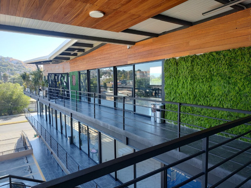 Local En Venta Plaza Avanzza, Av. El Jacal