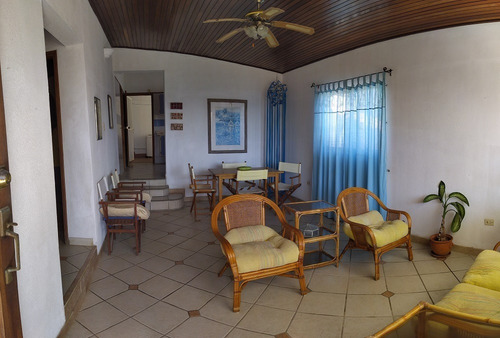 Imagen 8 de 12 de Re/max 2mil Vende Casa En Pampatar Cerca De La Playa - Isla De Margarita