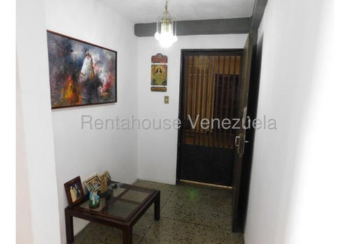 Zulay González Vende Espectacular Apartamento Tipo Penthouse En La Mata Cabudare Centro Mls 25-19352