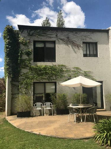 Imagen 2 de 17 de Casa En Venta, Barrio Privado Saint Thomas