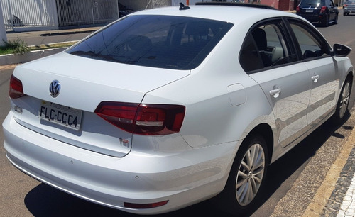 Volkswagen Jetta 1.4 16v Tsi Comfortline Gasolina 4p