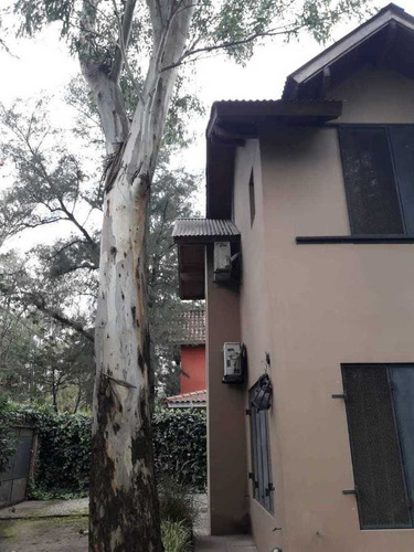 Imagen 3 de 13 de Venta Chalet 2 Plantas | Ituzaingo Norte