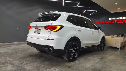 MG RX5 1.5 Elegance At