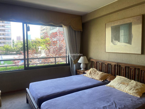 Departamento En Venta De 4 Dorm. En Las Condes