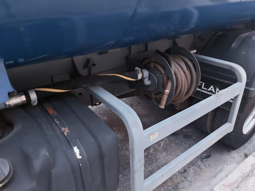 Imagem 4 de 7 de Iveco Stradale 240e25 - 10/10 - Pipa 20.000lts - R$ 280.000