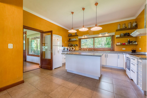 Casa En Venta 8 Ambientes En Barrio Privado Loma Escondida, Open Door