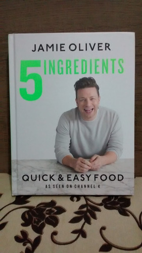 Jamie Oliver 5 Ingredients Quick & Easy Food Livro Em Inglês