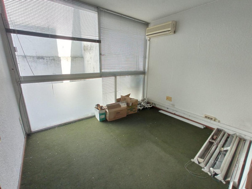 Imagen 5 de 9 de Apartamento -apartamento En Ciudad Vieja, Prox Plaza Zabala!!