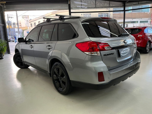 Imagem 6 de 12 de Subaru Outback 3.6 2011