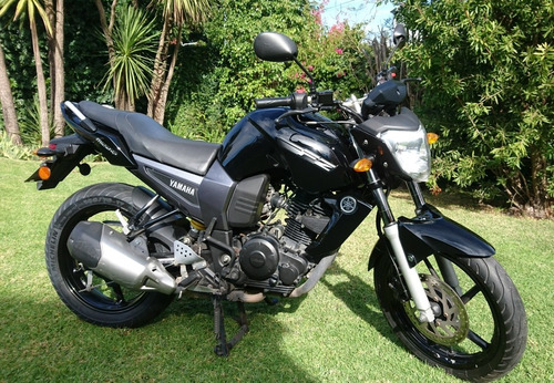 Yamaha Fz16