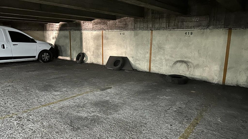 Imagen 2 de 3 de Cochera En Venta, Centro