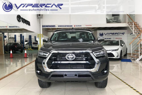 Imagen 2 de 14 de Toyota Hilux Srv 4x4 Nafta 2.7 2023 0km