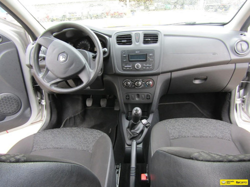 Imagen 10 de 14 de Renault Logan 1.6 Authentique / Life