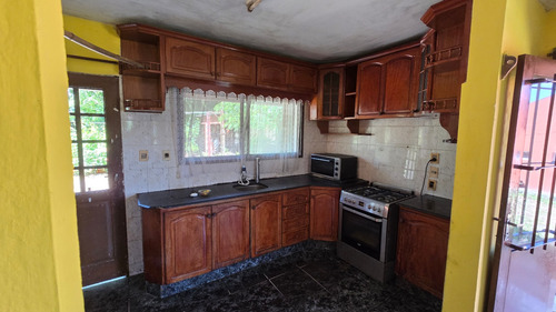 Venta Chacra 4 Dormitorios Colón Con Cochera