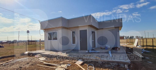 Imagen 3 de 8 de Viviendas Rolon - Casas Minimalistas (cube)