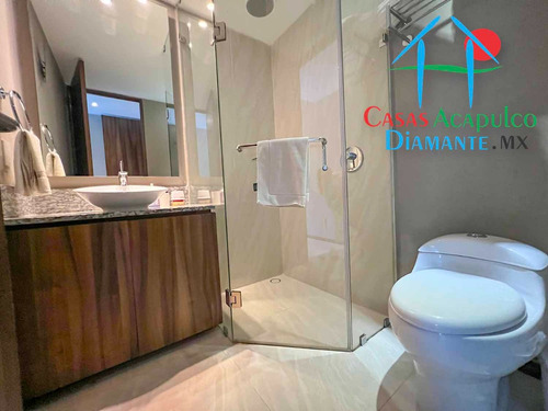 Cad La Isla Emerald K2. Depa En Condominio De Playa. Con Terraza Y Vista A Las Albercas. Ideal Para Familias O Grupos