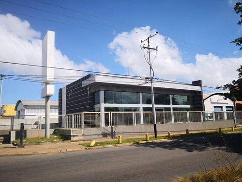 Imagen 4 de 11 de Alquila Tu Local En Unare I , 3 Meses De Gracia Para Que Remodeles, Inicia Tu Negocio En La Mejor Ubicación Puerto Ordaz, Anticípate A Esta Gran Oportunidad De Alquiler