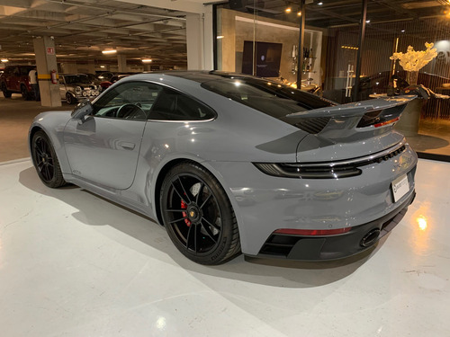 Porsche 911 Carrera Gts 2024