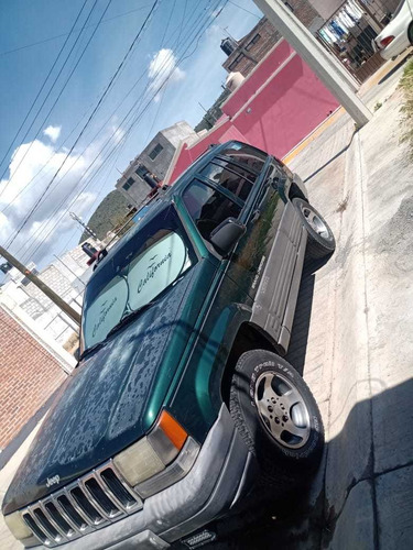 Imagen 4 de 13 de Jeep Cherokee Cherokee Se