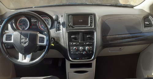 Imagen 9 de 15 de Dodge Grand Caravan 2018 3.6 Sxt At