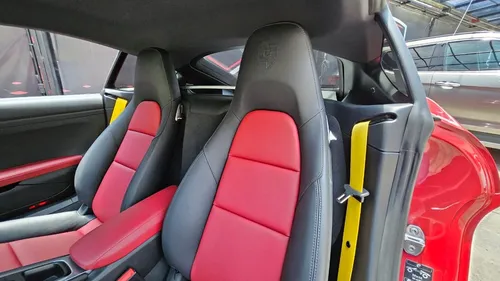 Porsche 718 Cayman 2024
